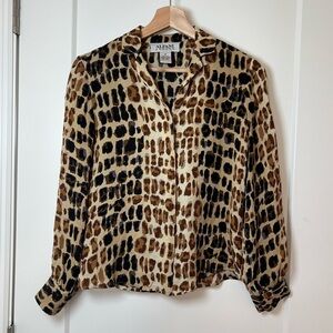 Alfani 100% Pure Silk 90s Vintage‎ Giraffe Print Button-up Blouse 🦒